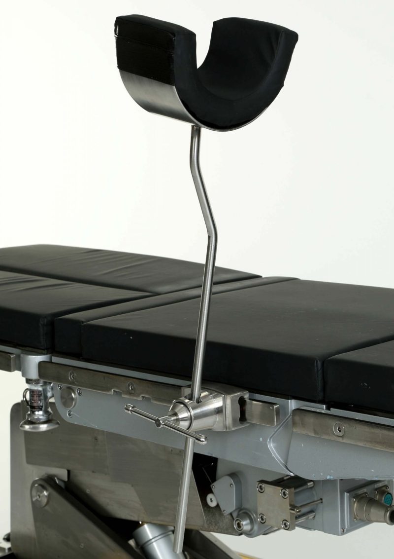 Elbow arthroscopy positioner with pad